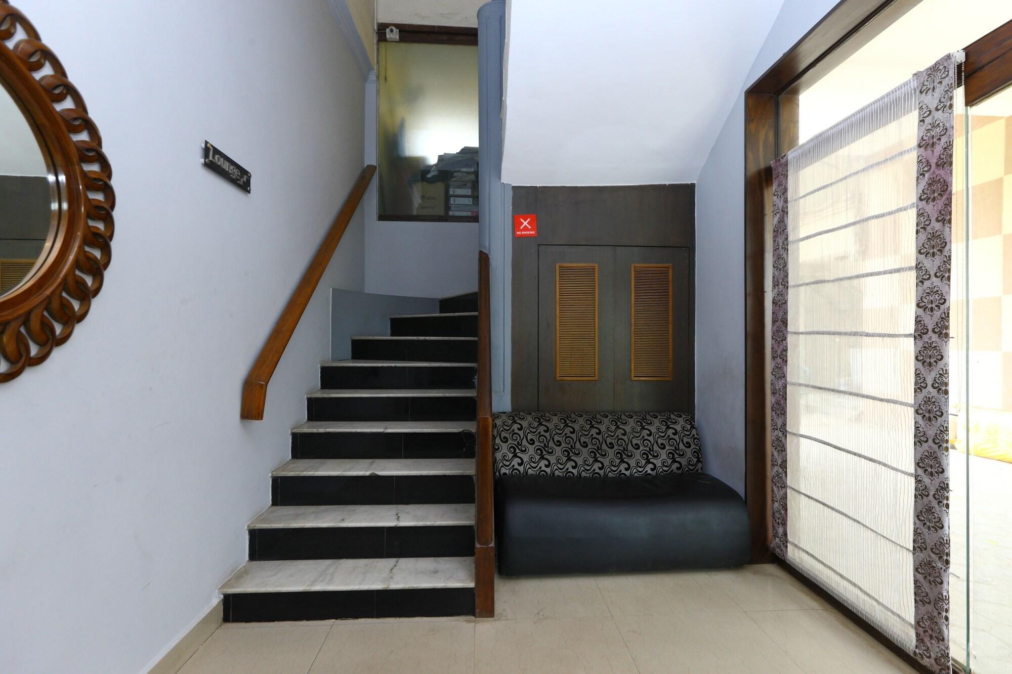 Oyo Flagship 470 Us Consulate Hotel Chennai Ngoại thất bức ảnh